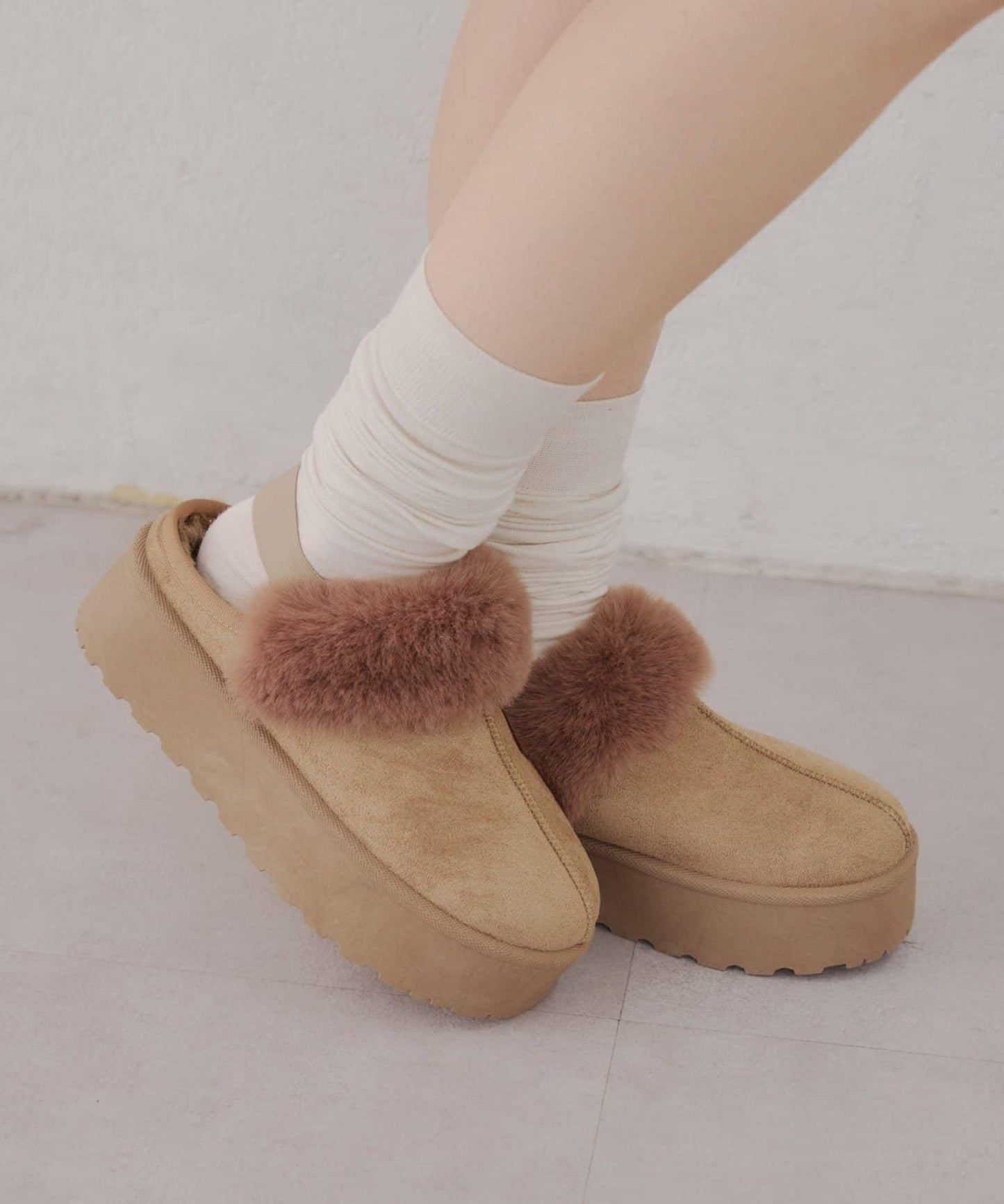 【RMAF】仿麂皮羊羔絨涼拖