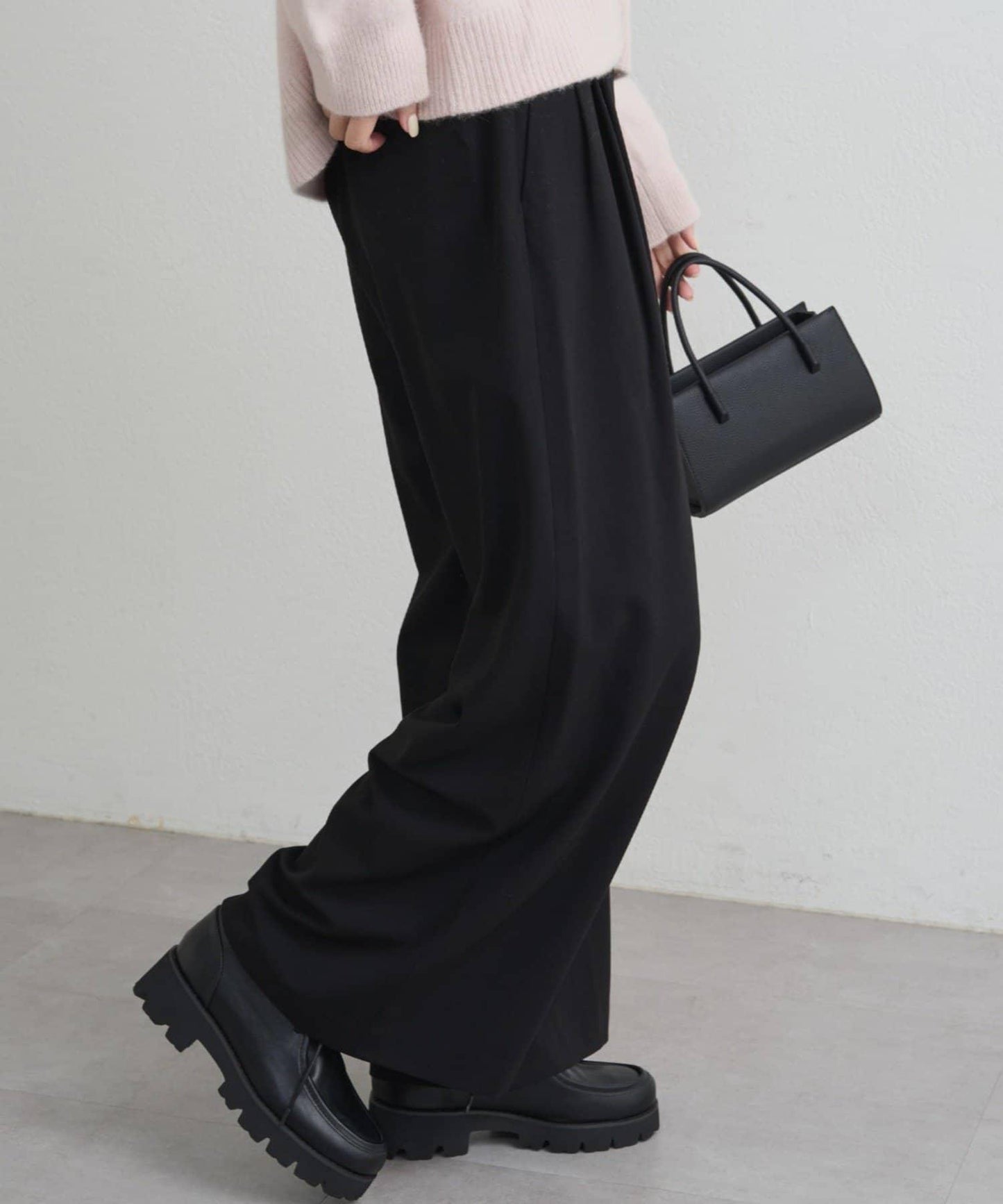 【限時優惠券適用】TR3褶皺寬鬆長褲