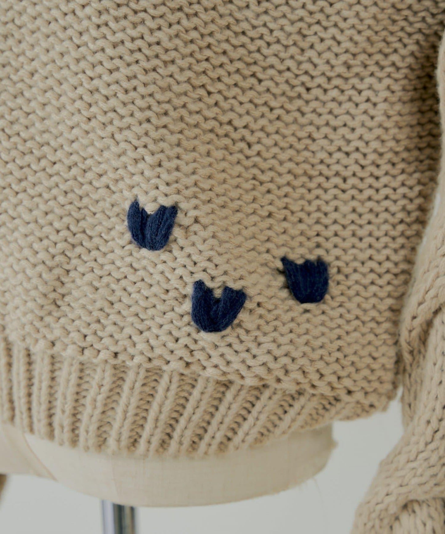 寬鬆大號麻花針織衫