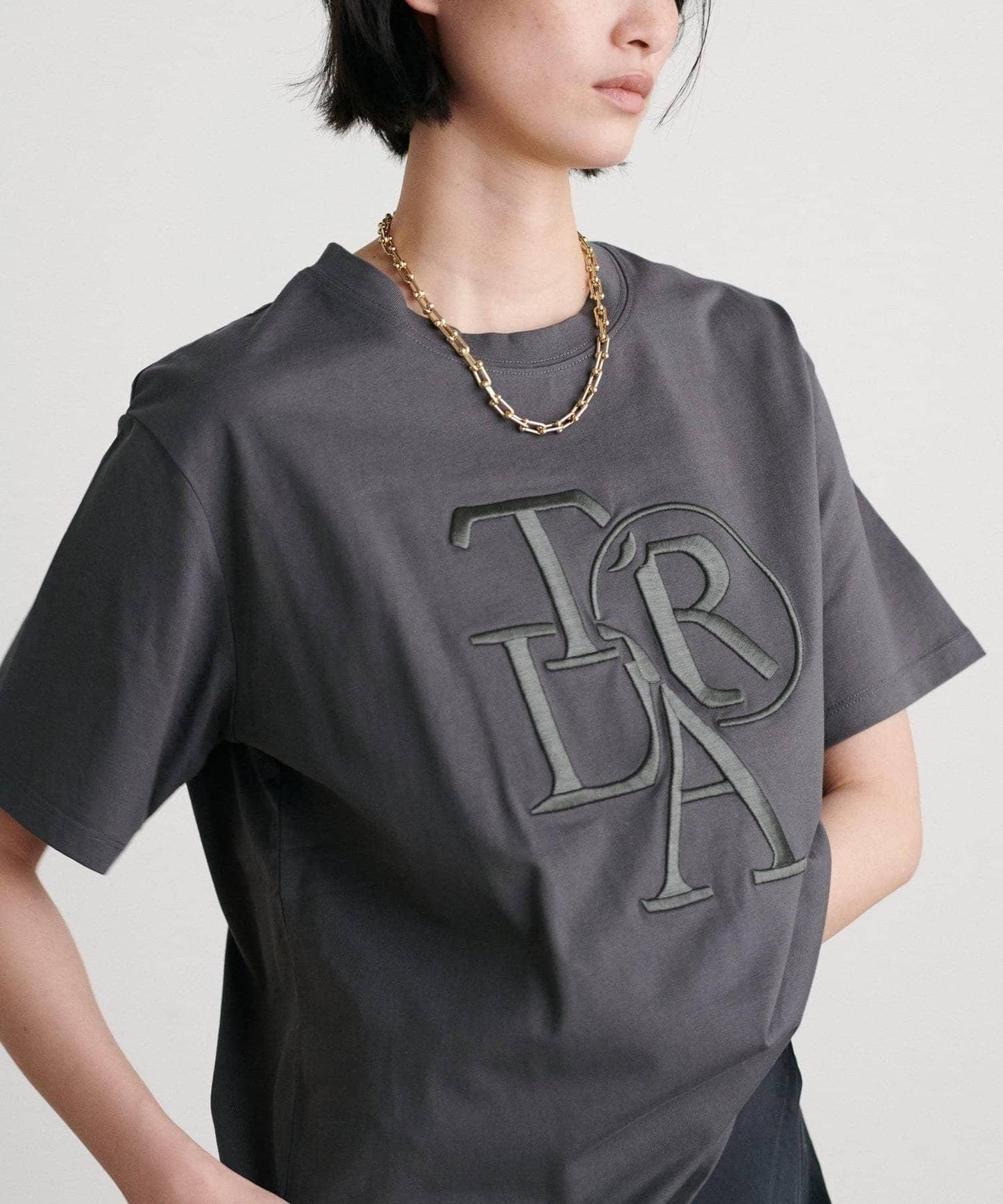 【LARUTA】加厚立體logo刺繡T恤