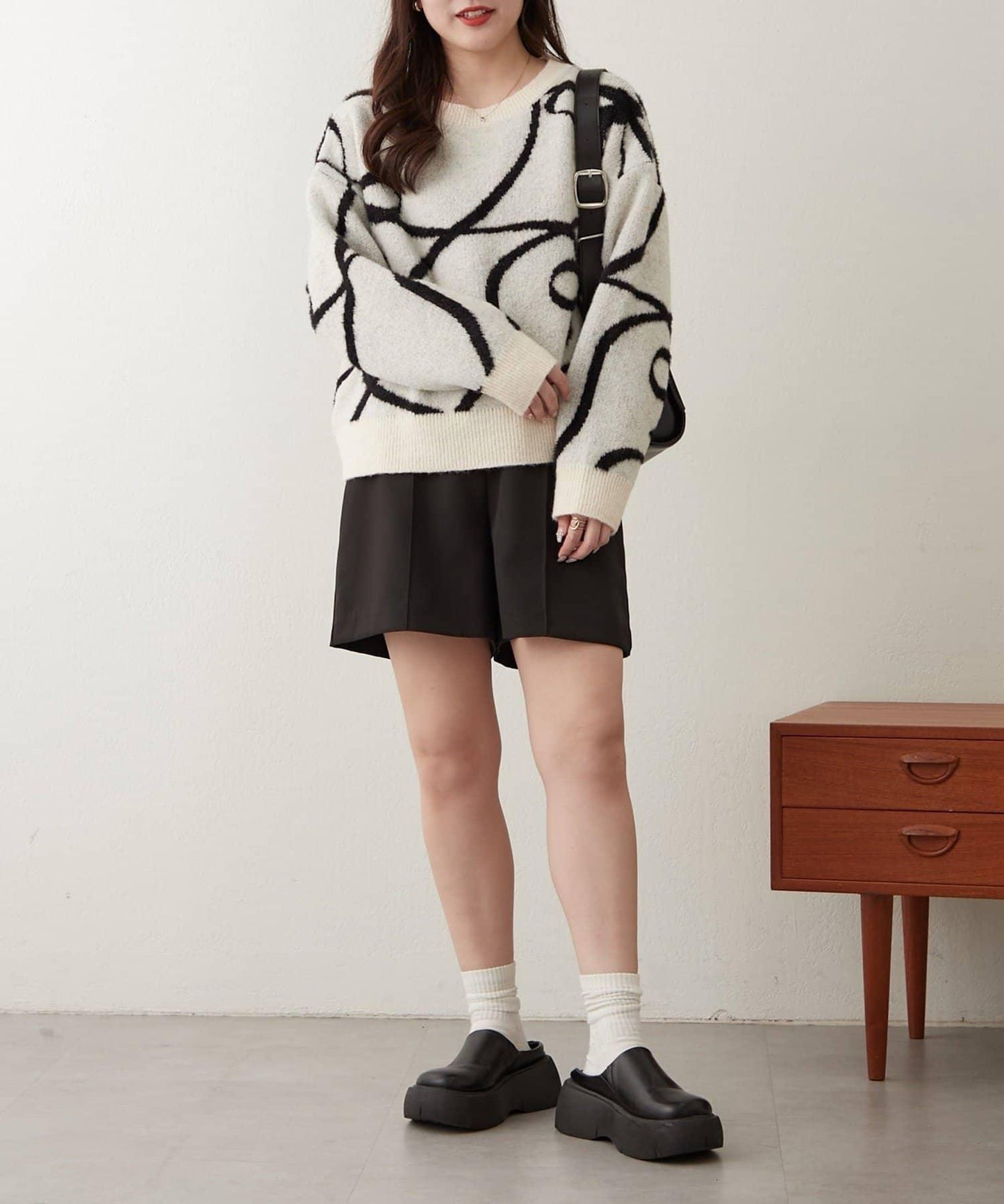 大蝴蝶結圖案針織衫