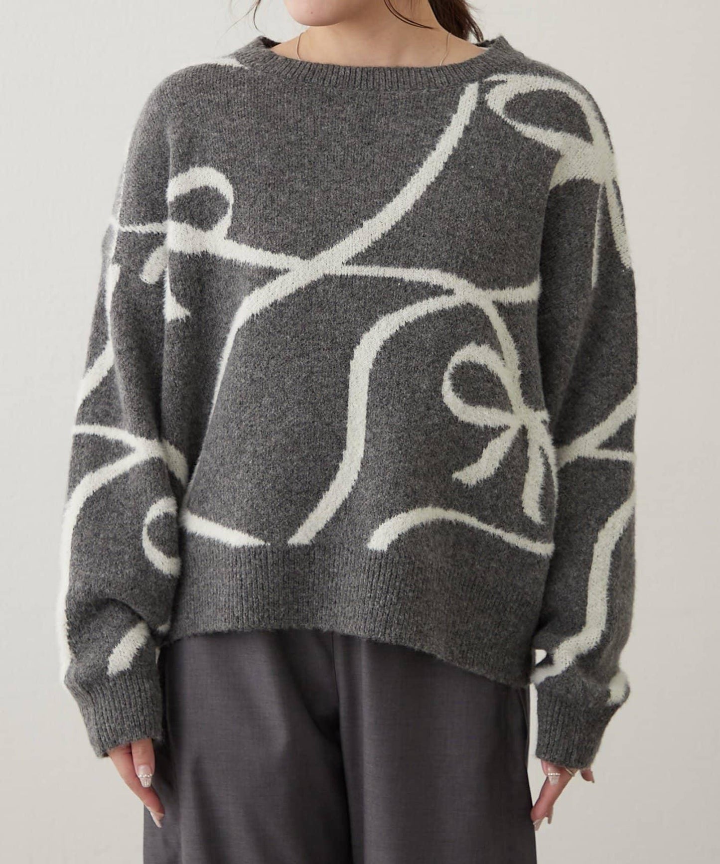 大蝴蝶結圖案針織衫