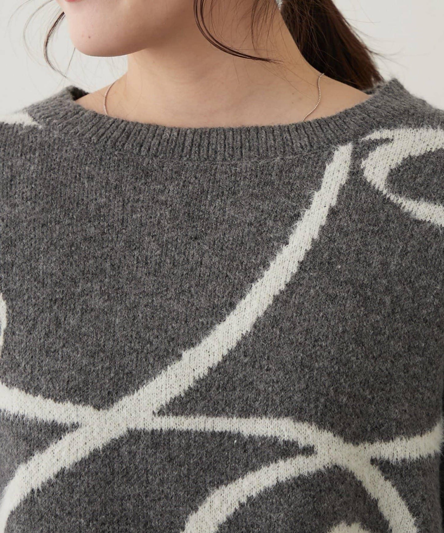 大蝴蝶結圖案針織衫