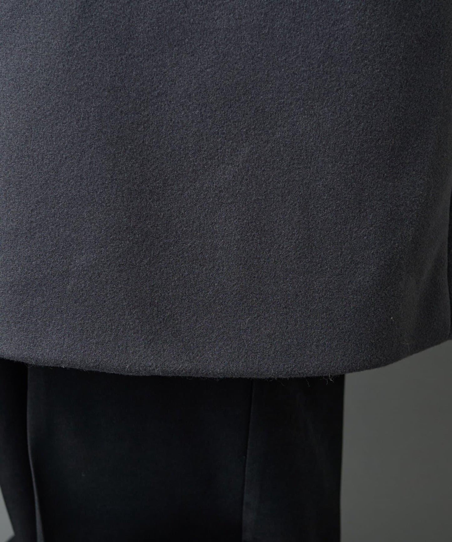 科技羊毛單排扣長款大衣