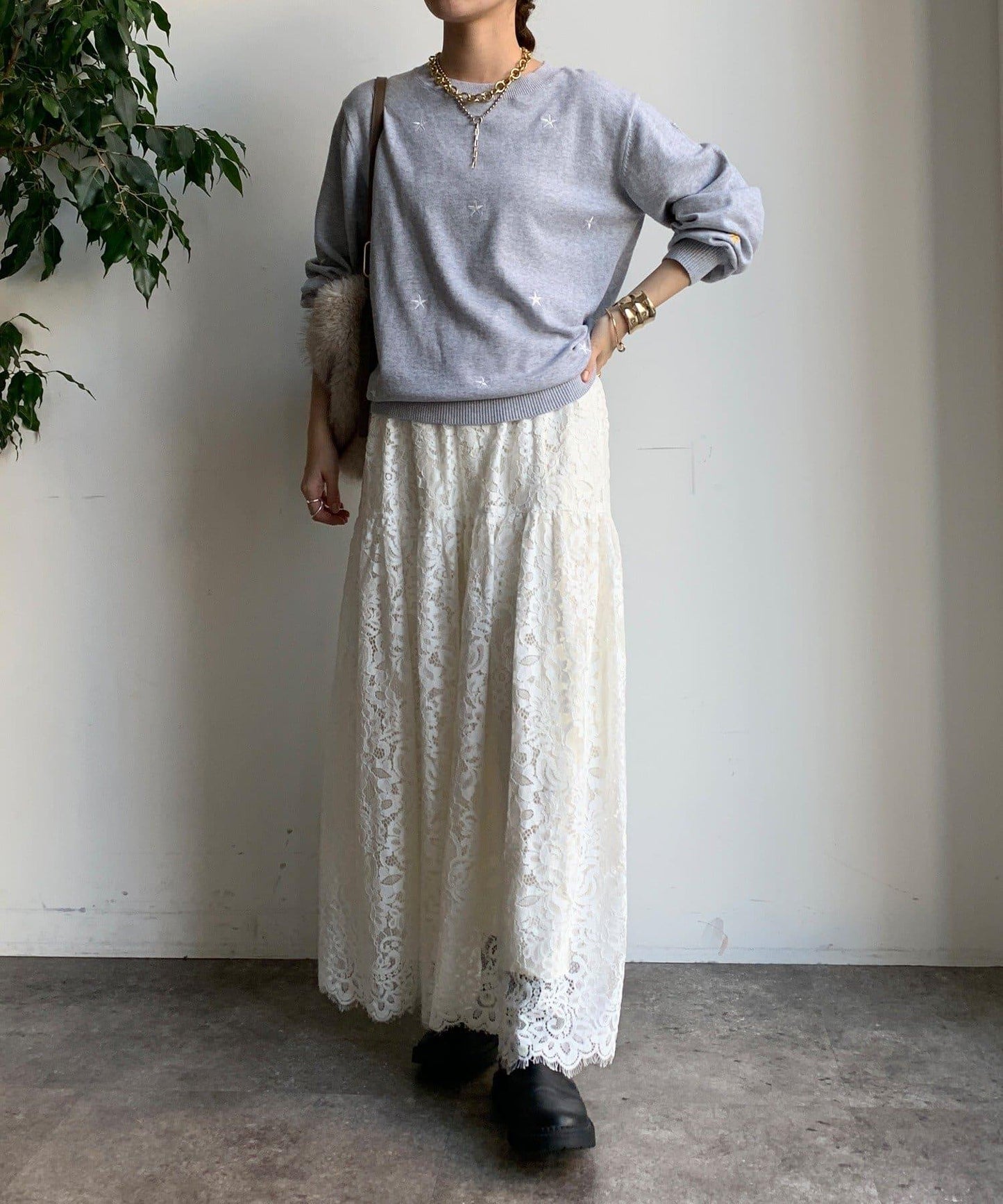 STAR刺繡針織衫