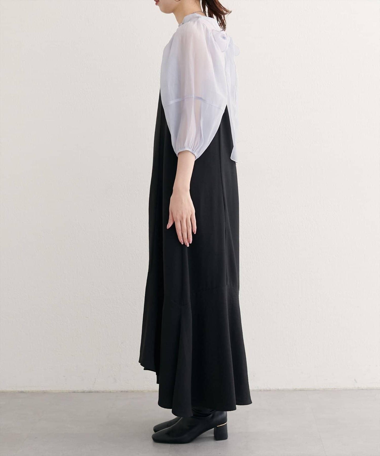 【natural couture】不對稱下襬吊帶連衣裙