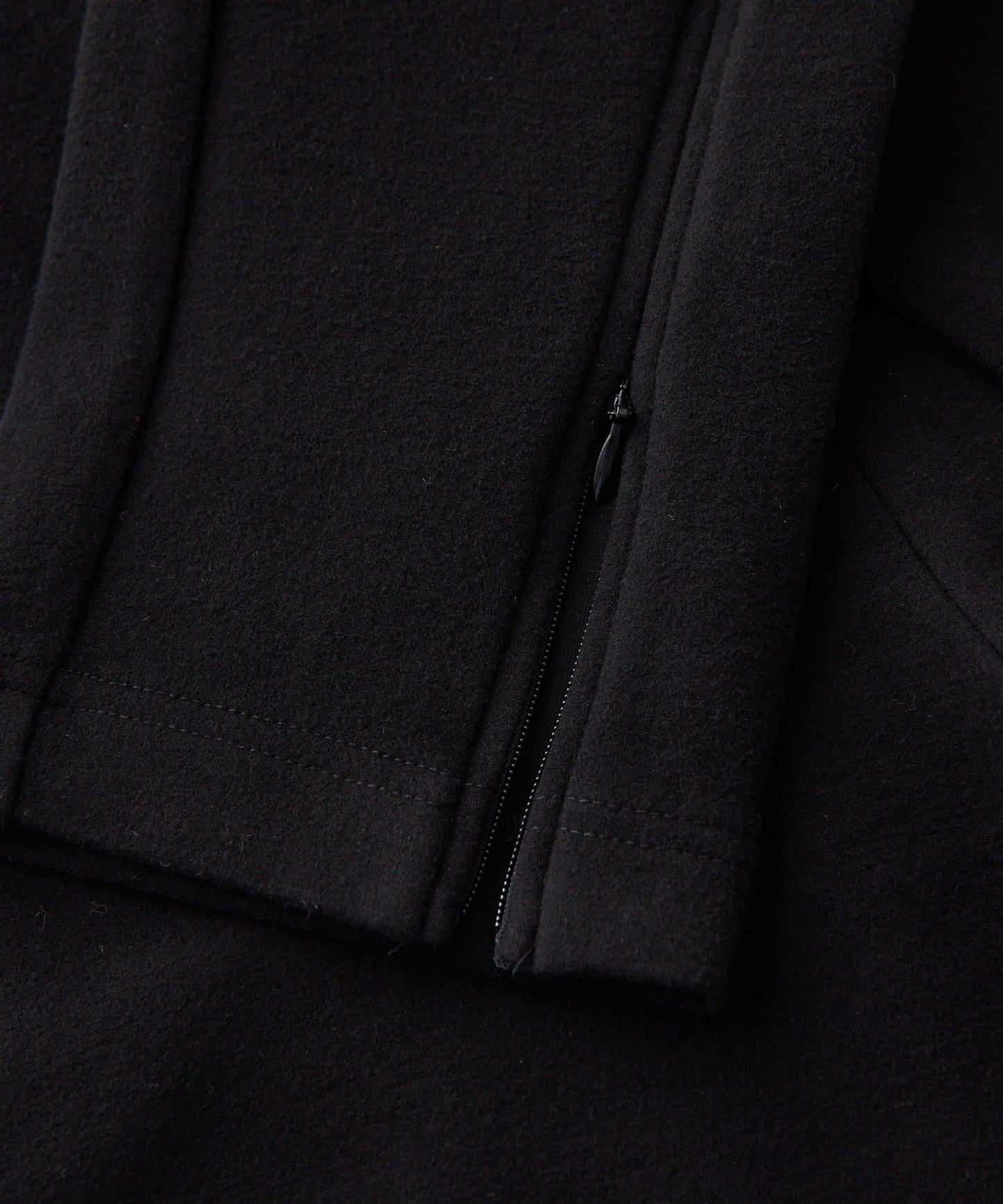 《美シルエット》下襬拉鍊加絨修身褲