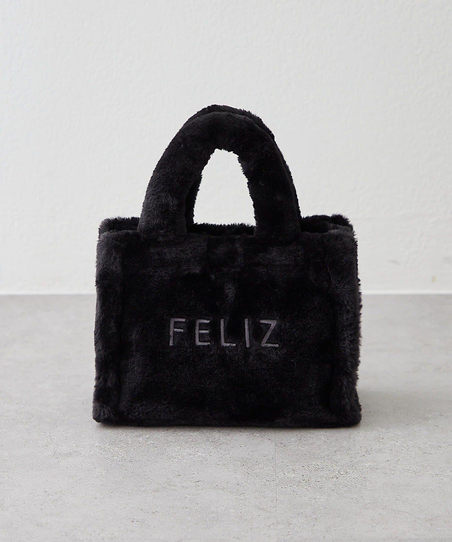 【OUTLET限定】標誌刺繡毛絨托特包