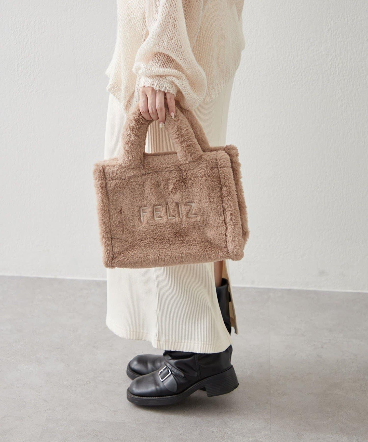 【OUTLET限定】標誌刺繡毛絨托特包