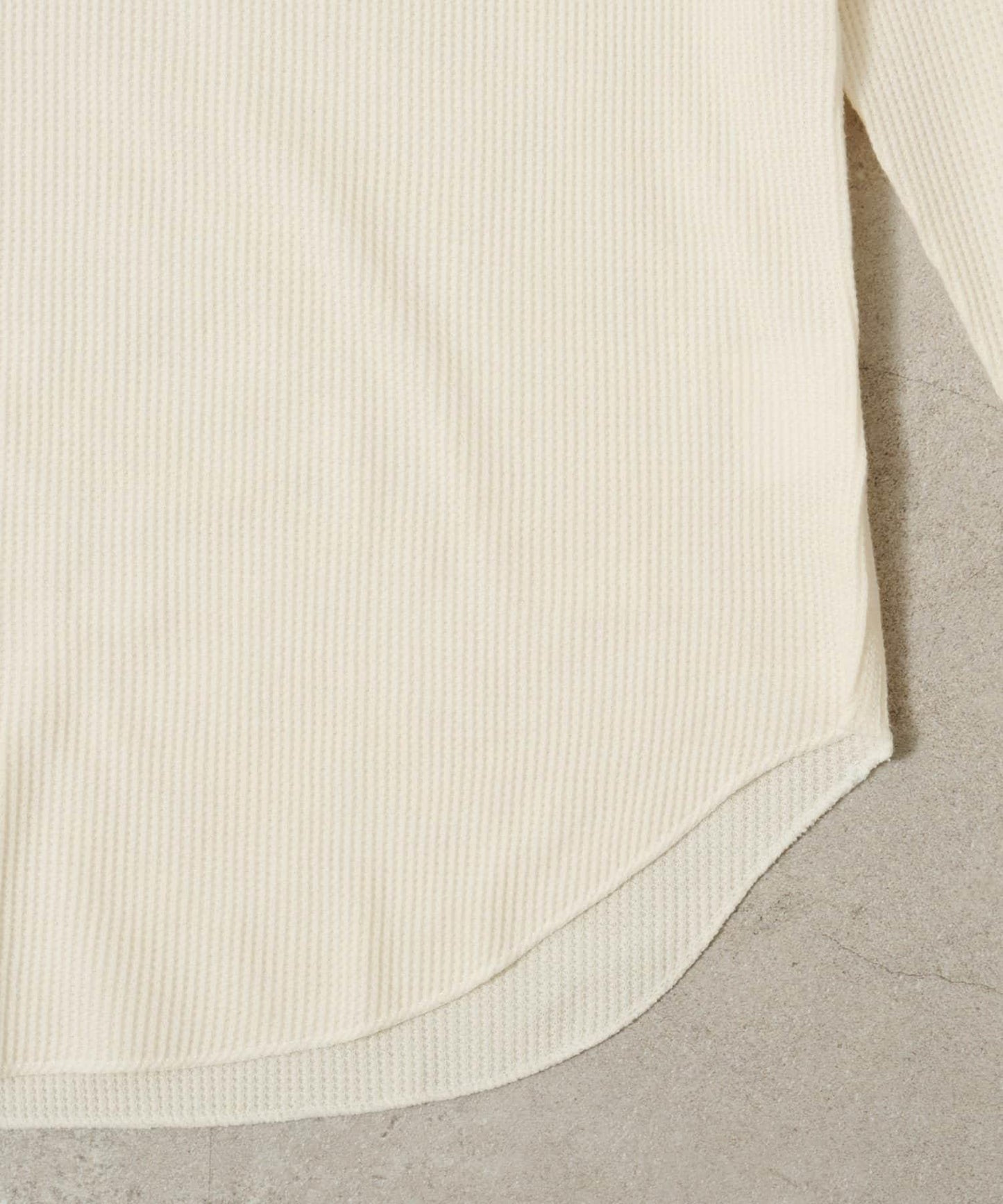 Hanes 高領衫