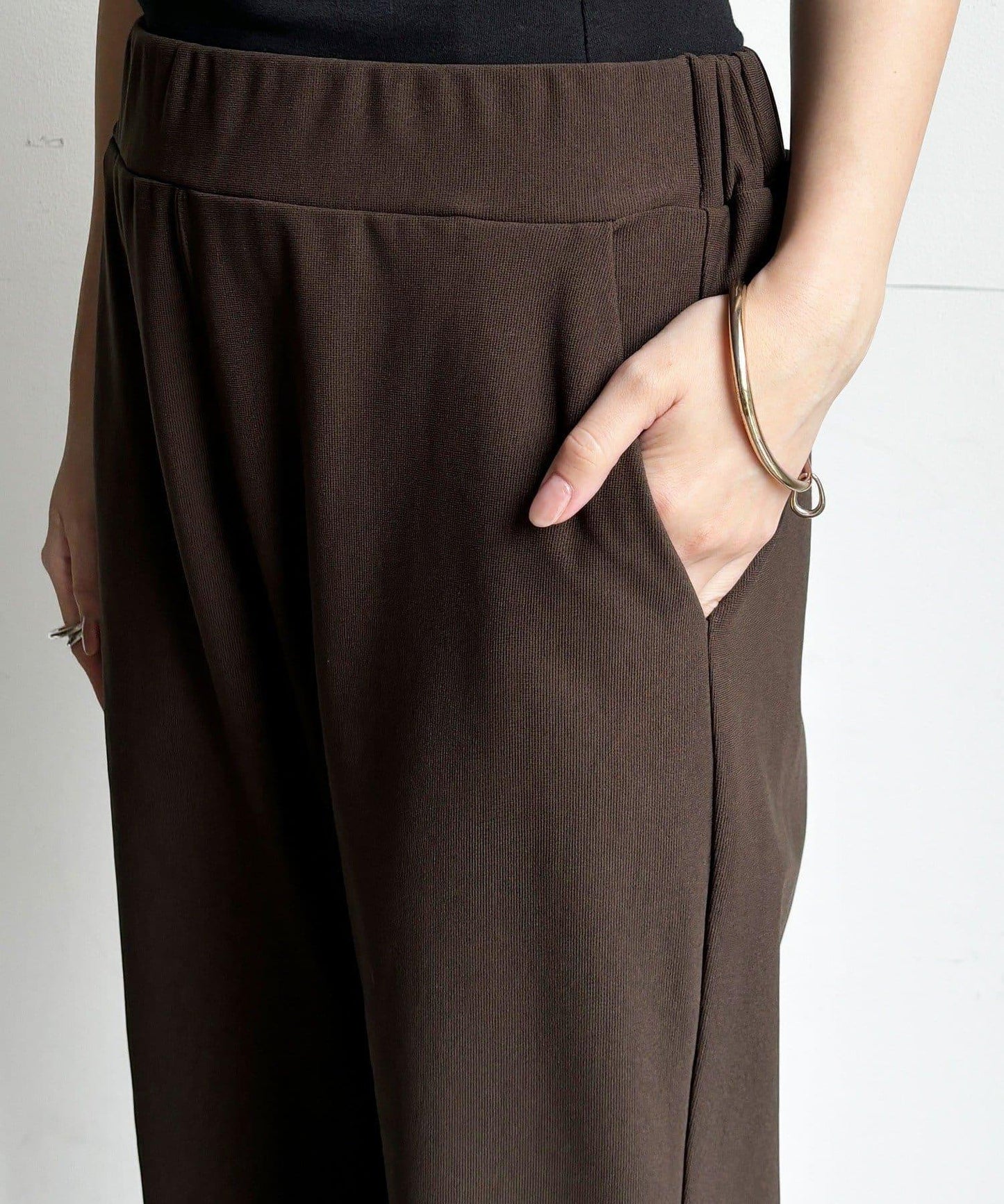 內加絨微喇休閒褲