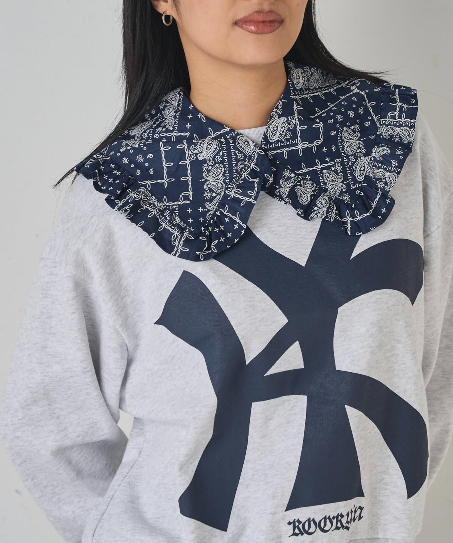 拼色荷葉邊假領