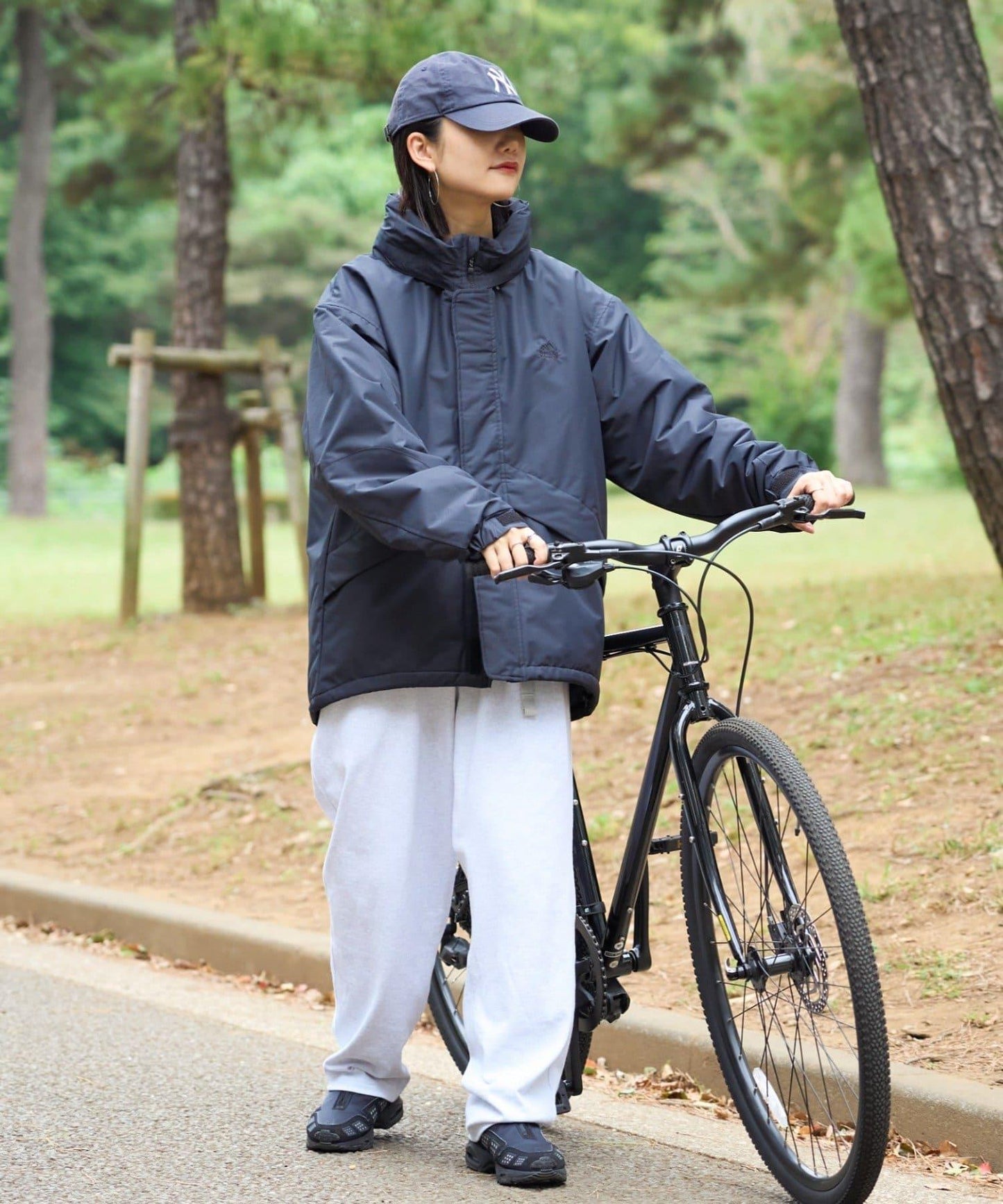 【Franklin Climbing】短款拼色怪獸連帽衛衣