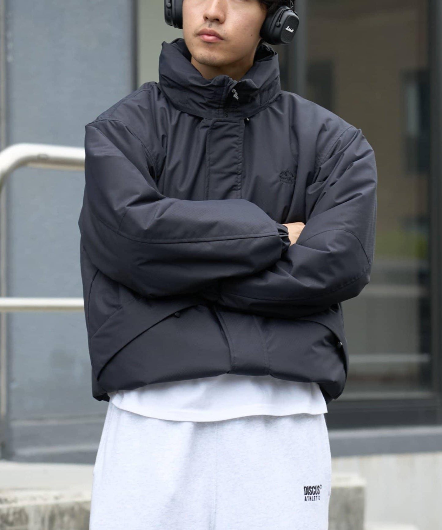 【Franklin Climbing】短款拼色怪獸連帽衛衣