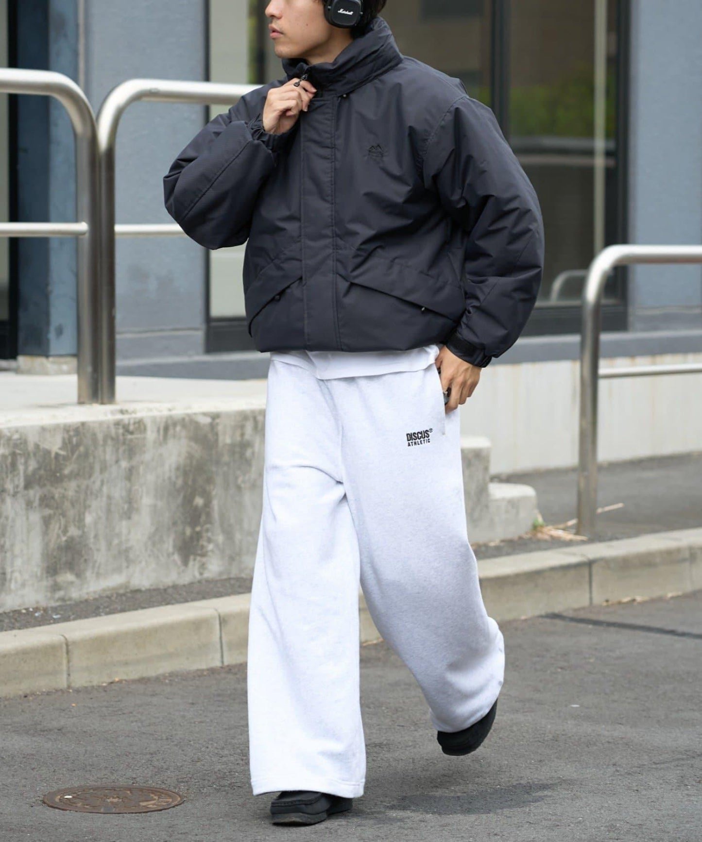 【Franklin Climbing】短款拼色怪獸連帽衛衣