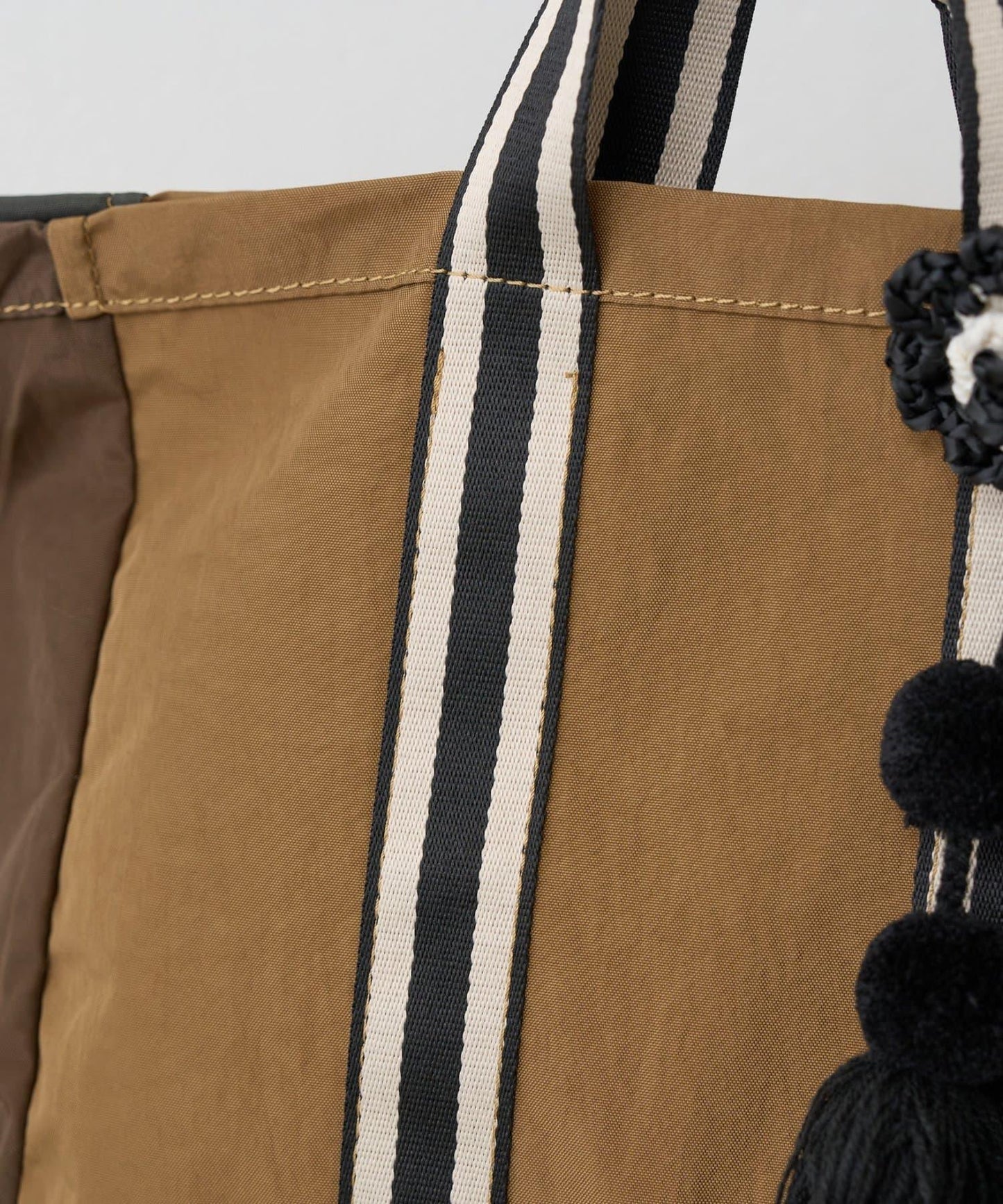 《FRIPIER》帶吊飾拼色托特包