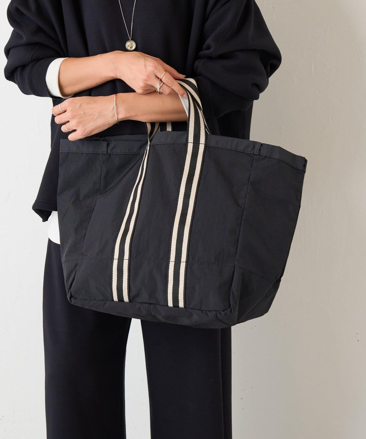 《FRIPIER》帶吊飾拼色托特包