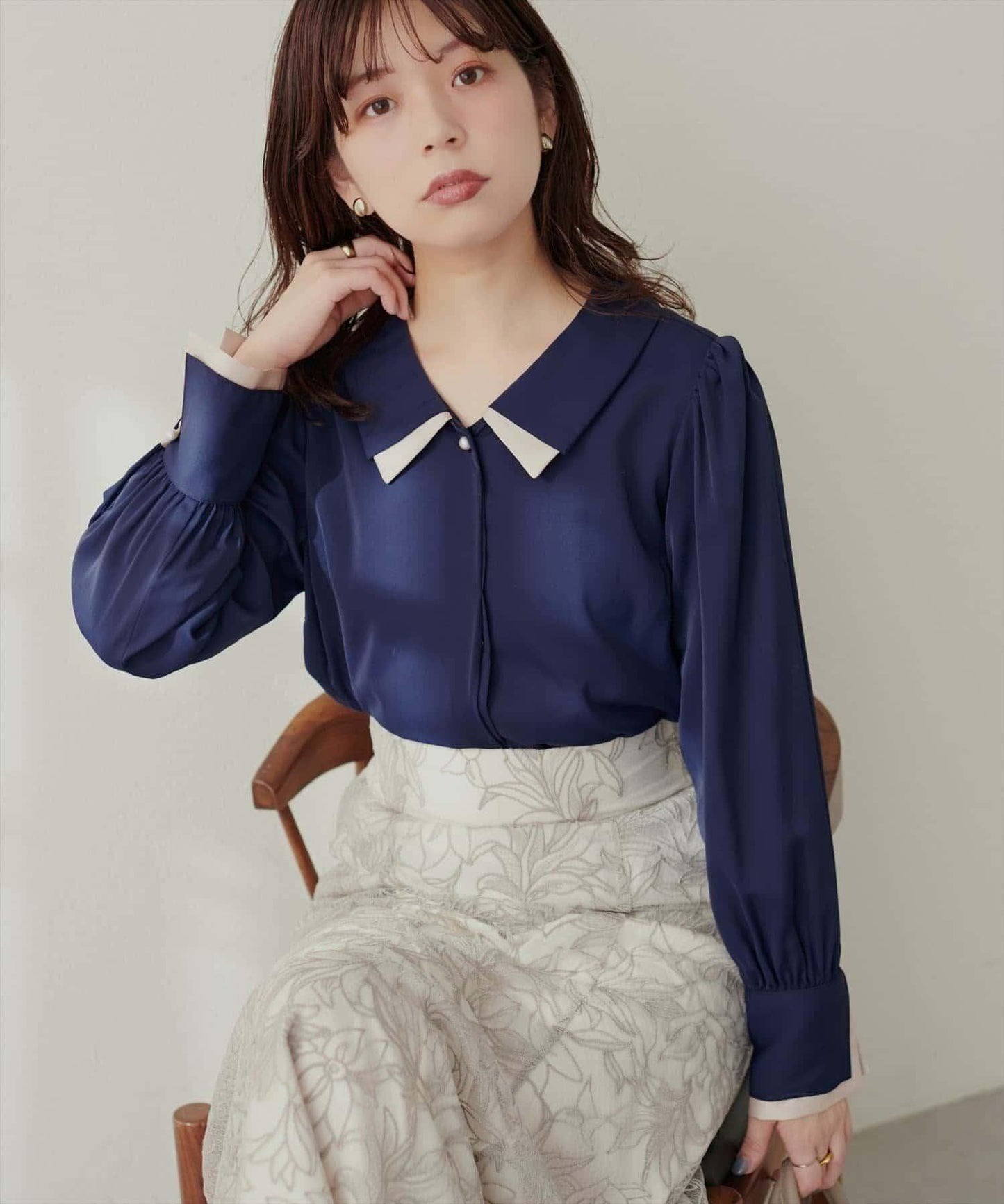 〈osono〉拼色疊領襯衫