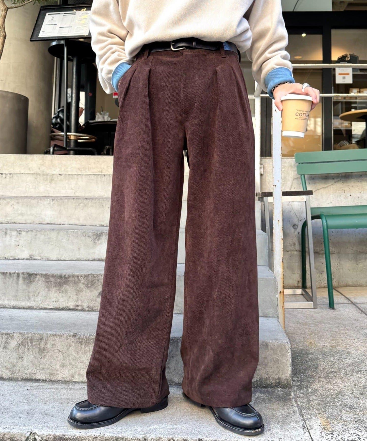 燈芯絨直筒褲
