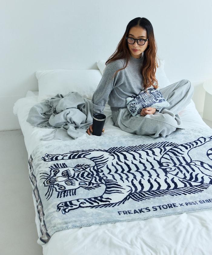 法蘭絨羊羔絨毛毯