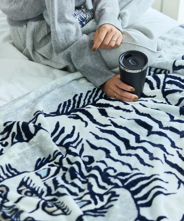 法蘭絨羊羔絨毛毯