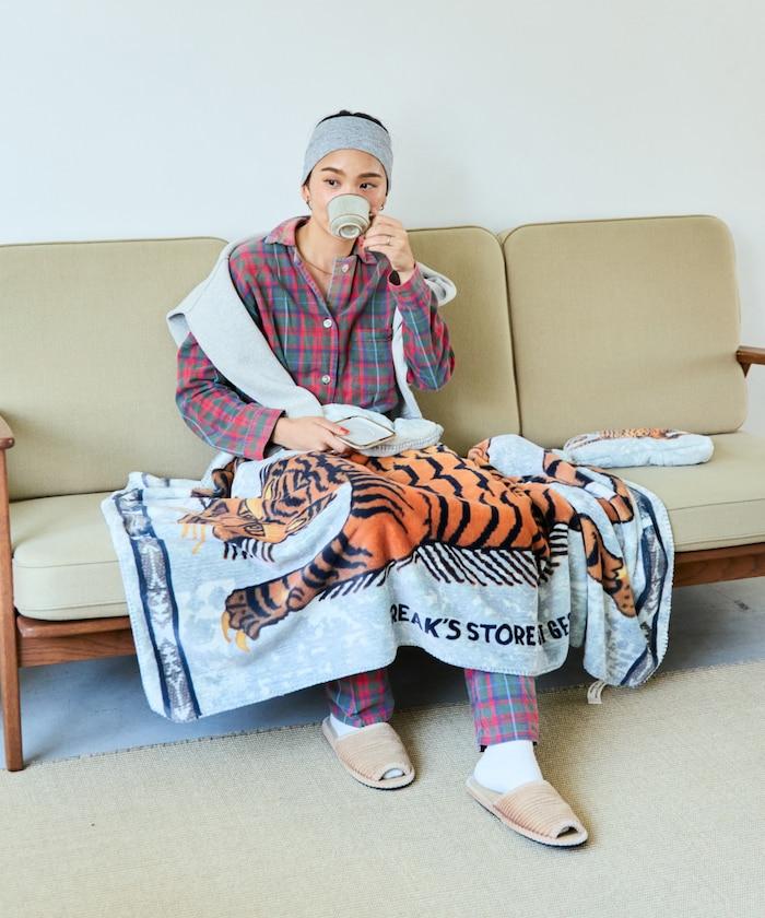 法蘭絨羊羔絨毛毯