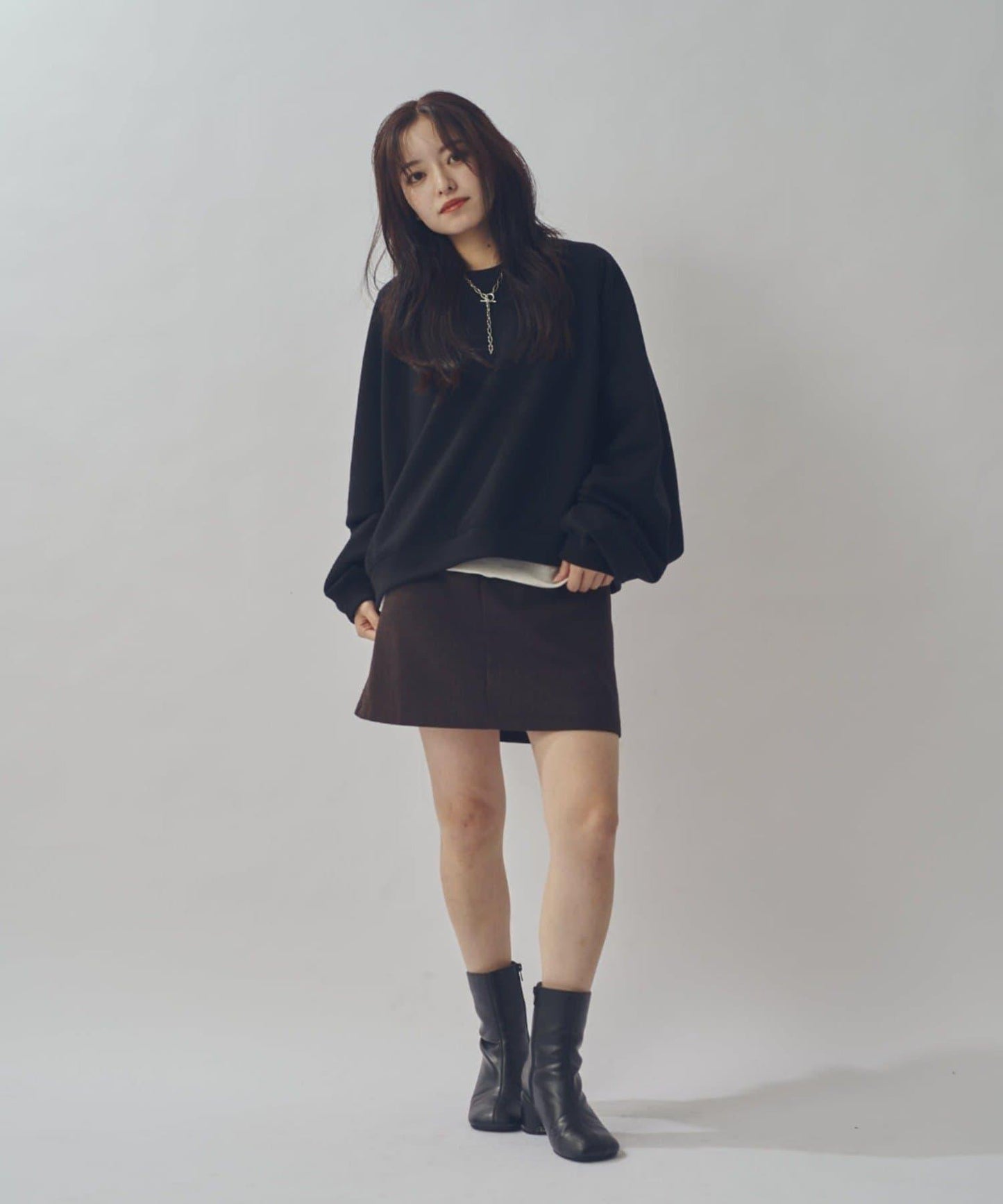 寬鬆短款衛衣