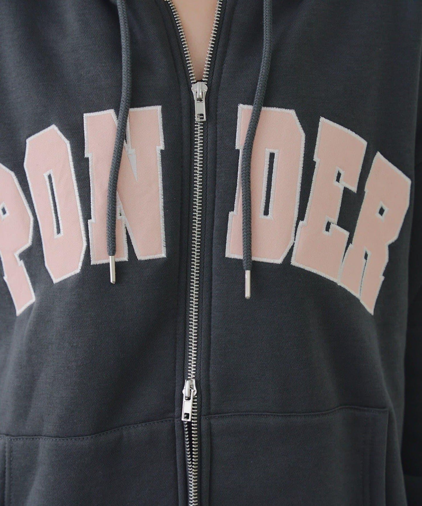 大LOGO拉鍊連帽衛衣