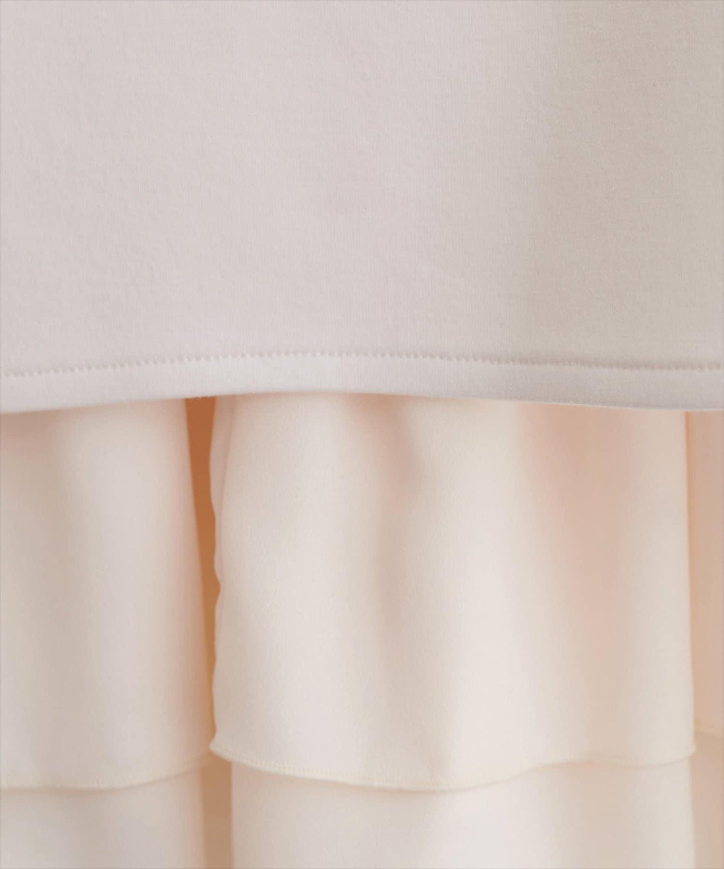 短款連帽衛衣+荷葉邊吊帶套裝