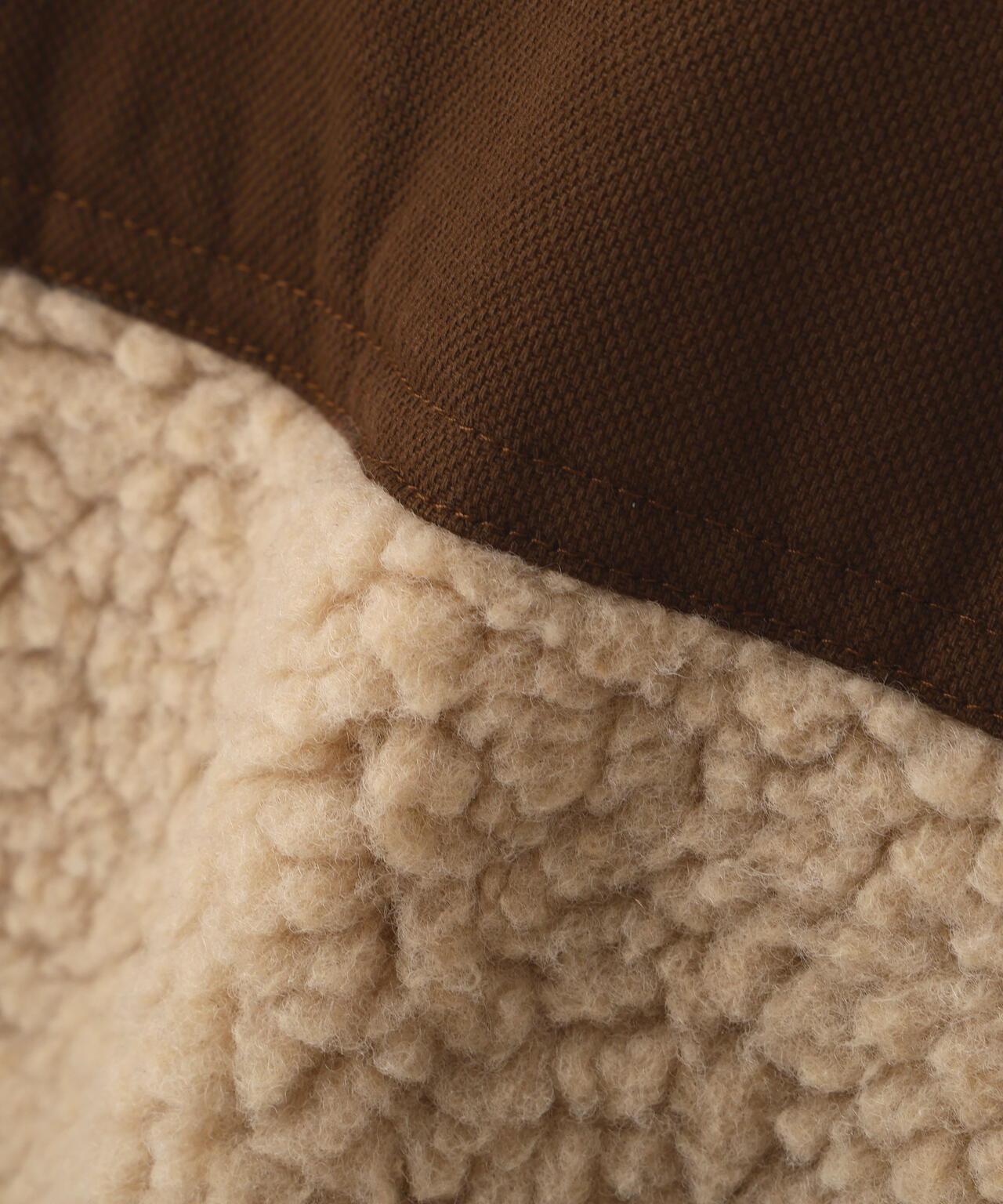 《直営店限定》羊羔絨拼接夾克