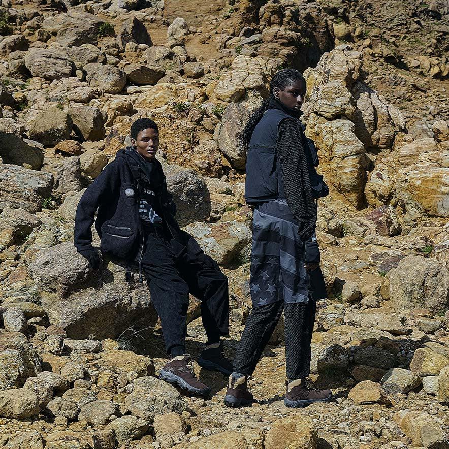 KEEN WOMENS PYRENEES KEEN x MOUNTAIN RESEARCH 鞋款