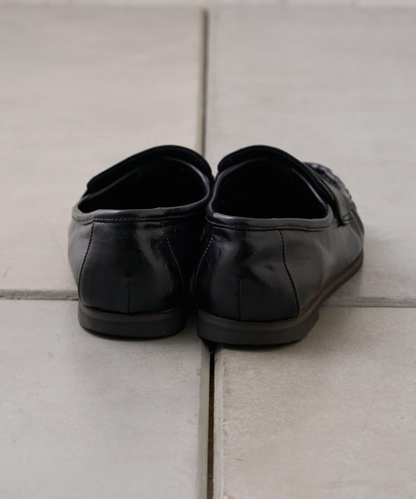 褶皺設計拼接材質平底樂福鞋