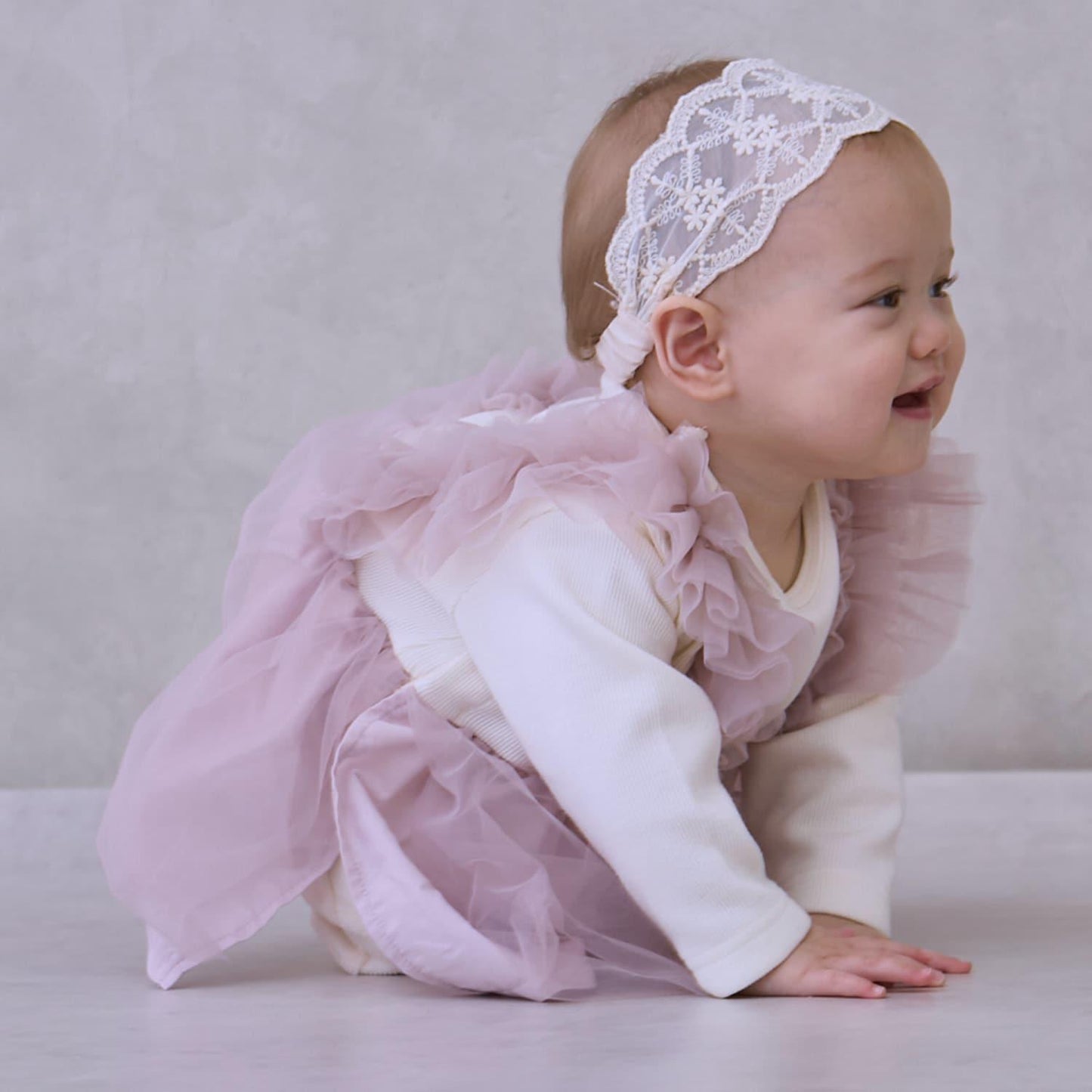 網紗荷葉邊連體衣