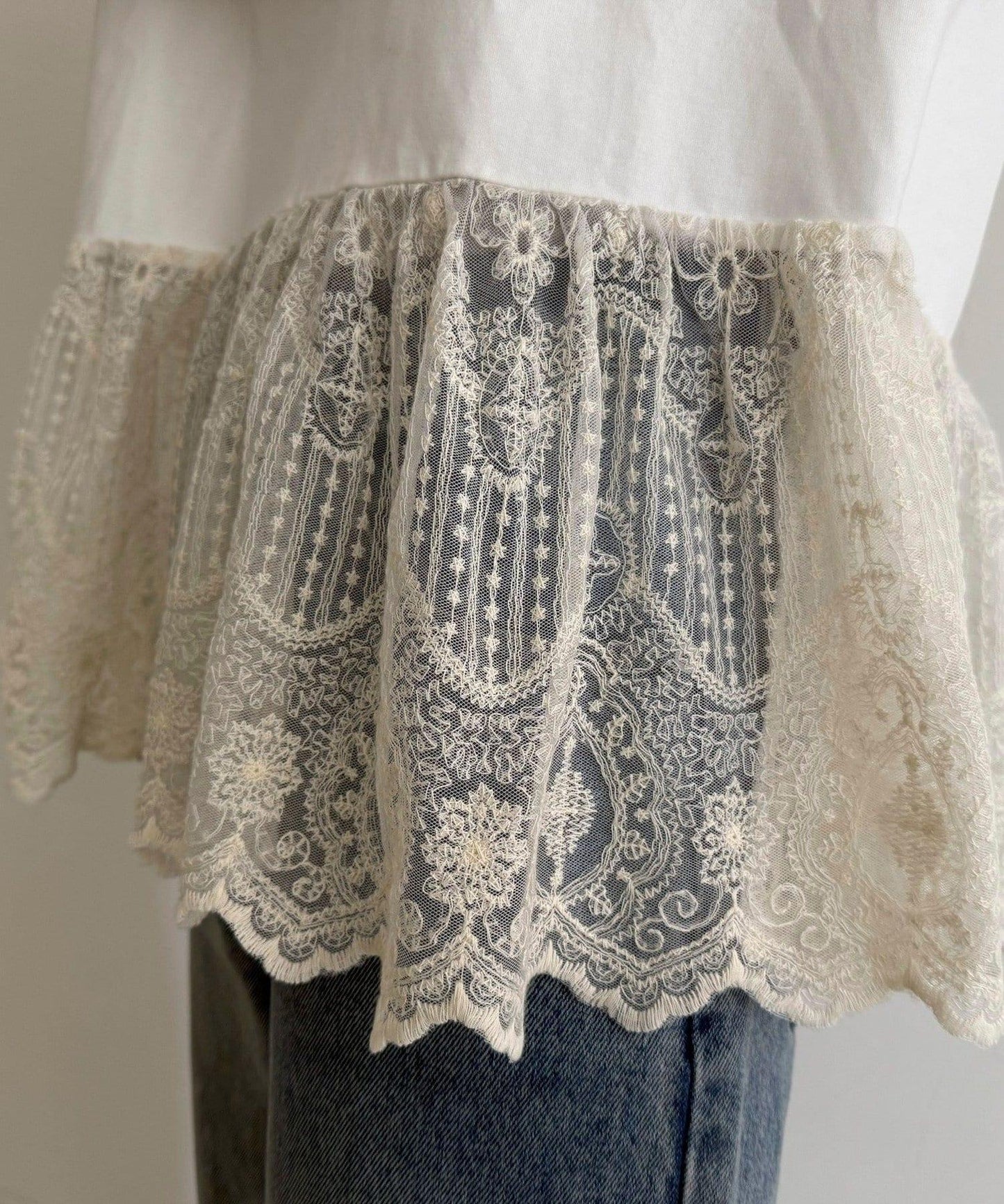 蕾絲拼接設計 長袖T恤(販售款)