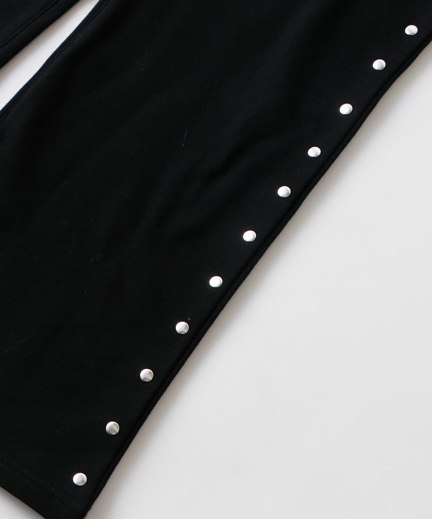 衛衣面料 中長微喇 鉚釘 褲子