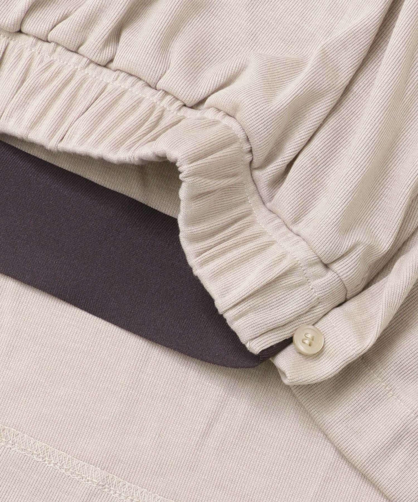 MANTLE POCKET T-SHIRTS 短袖T恤