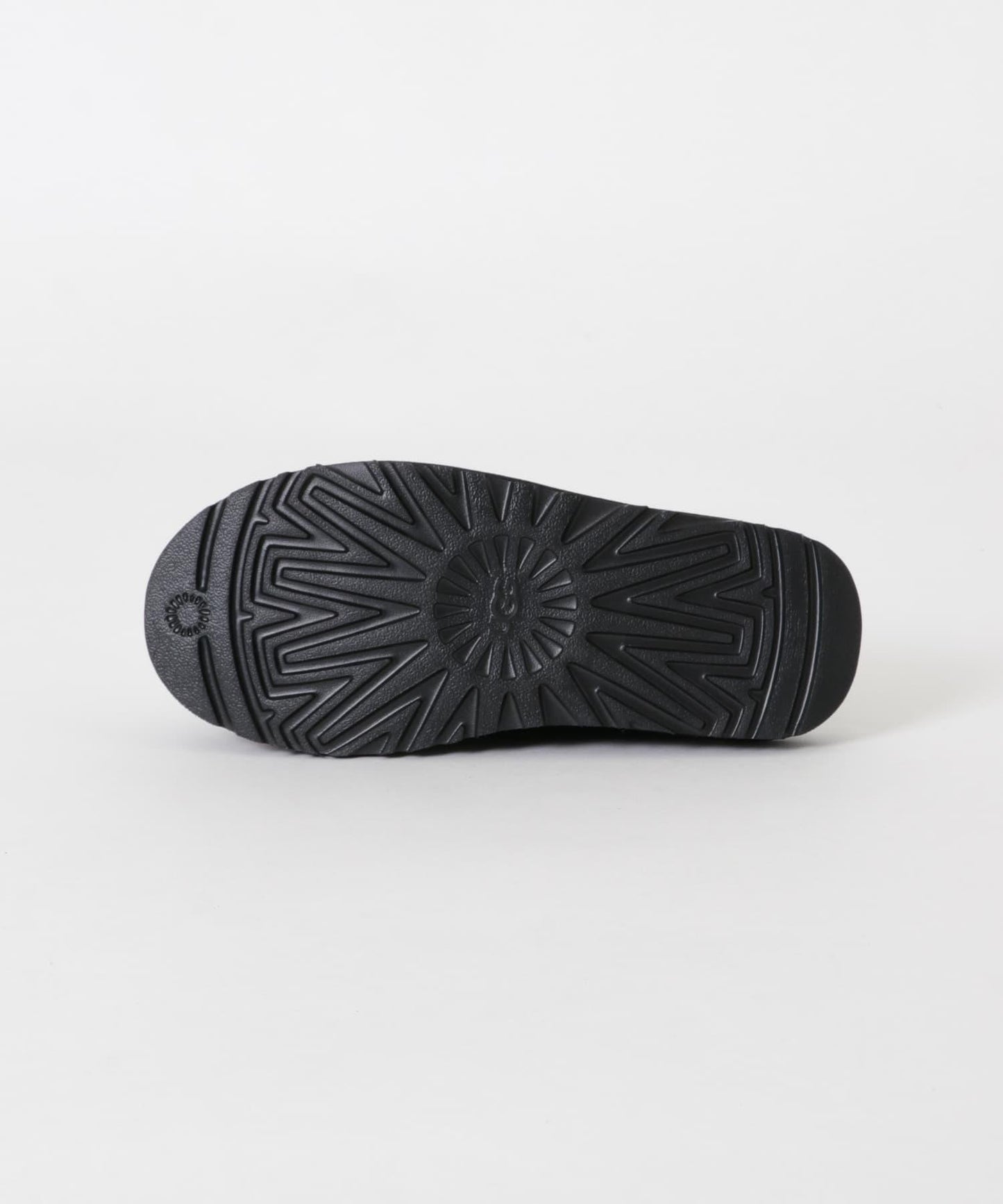 UGG M CLASSIC SLIP-ON