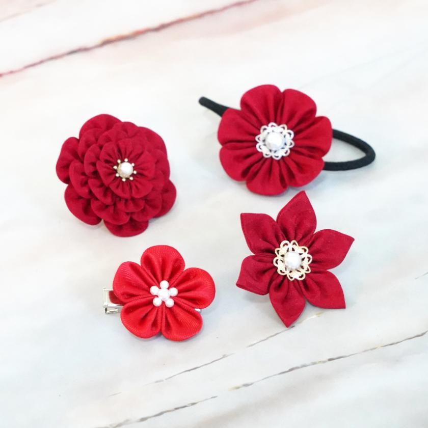 【アクセサリー】茜 (丸ブローチ、六角ブローチ、ヘアクリップ、ヘアゴム 4点セット ) | つまみ細工