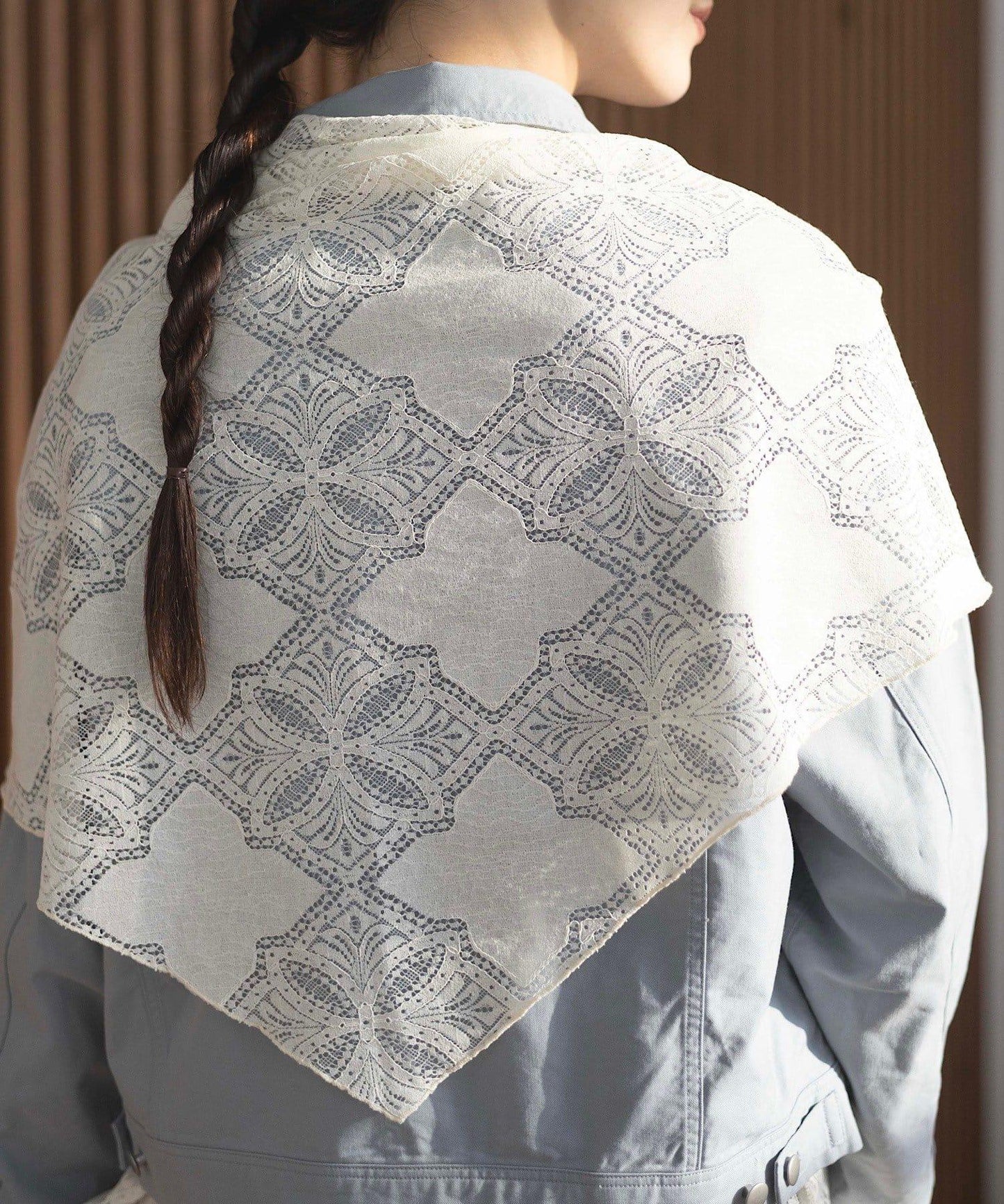 CINAMOD 多功能圍巾設計 女襯衫