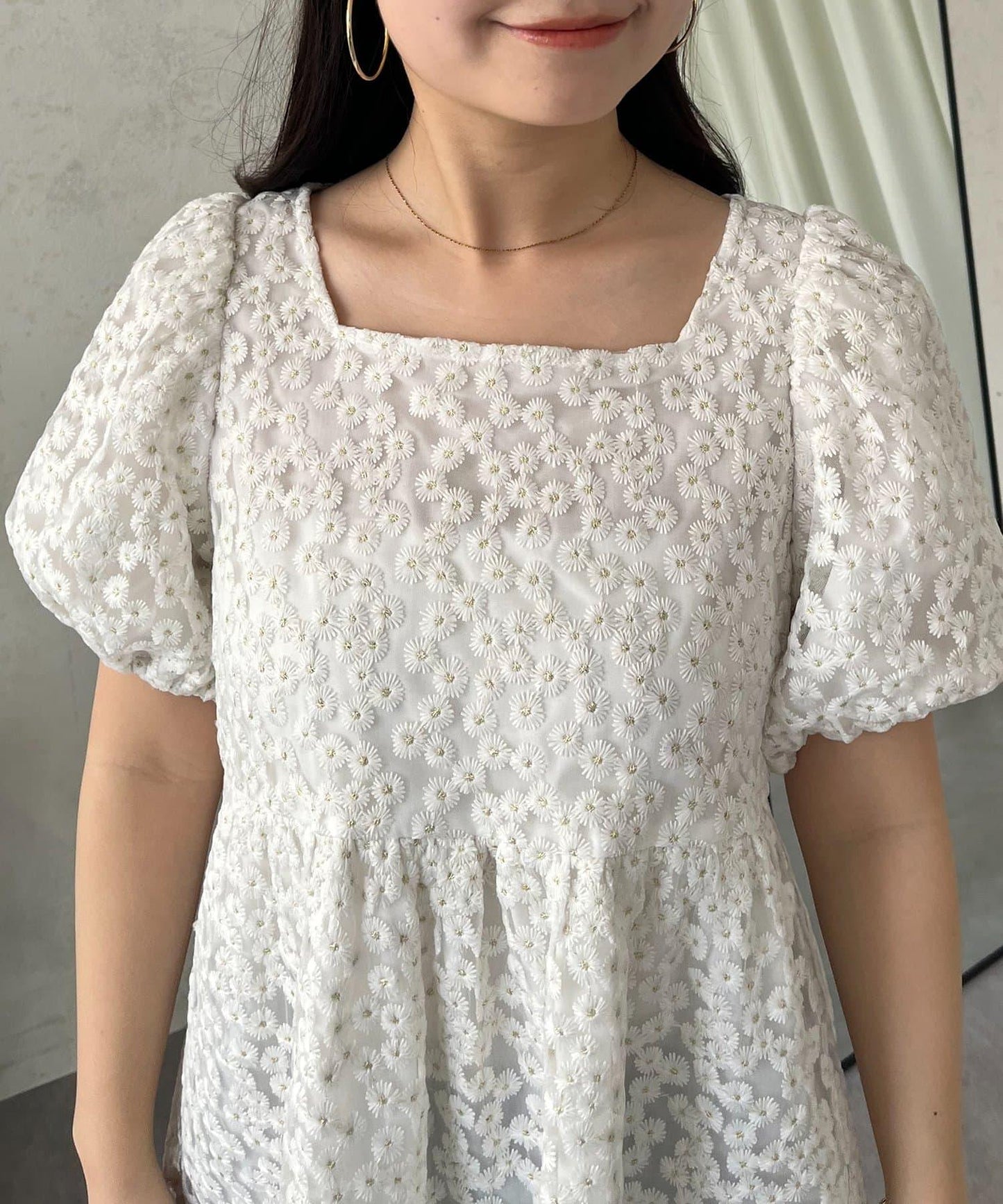 蓬鬆薄紗 荷葉邊設計 蕾絲 女式襯衫