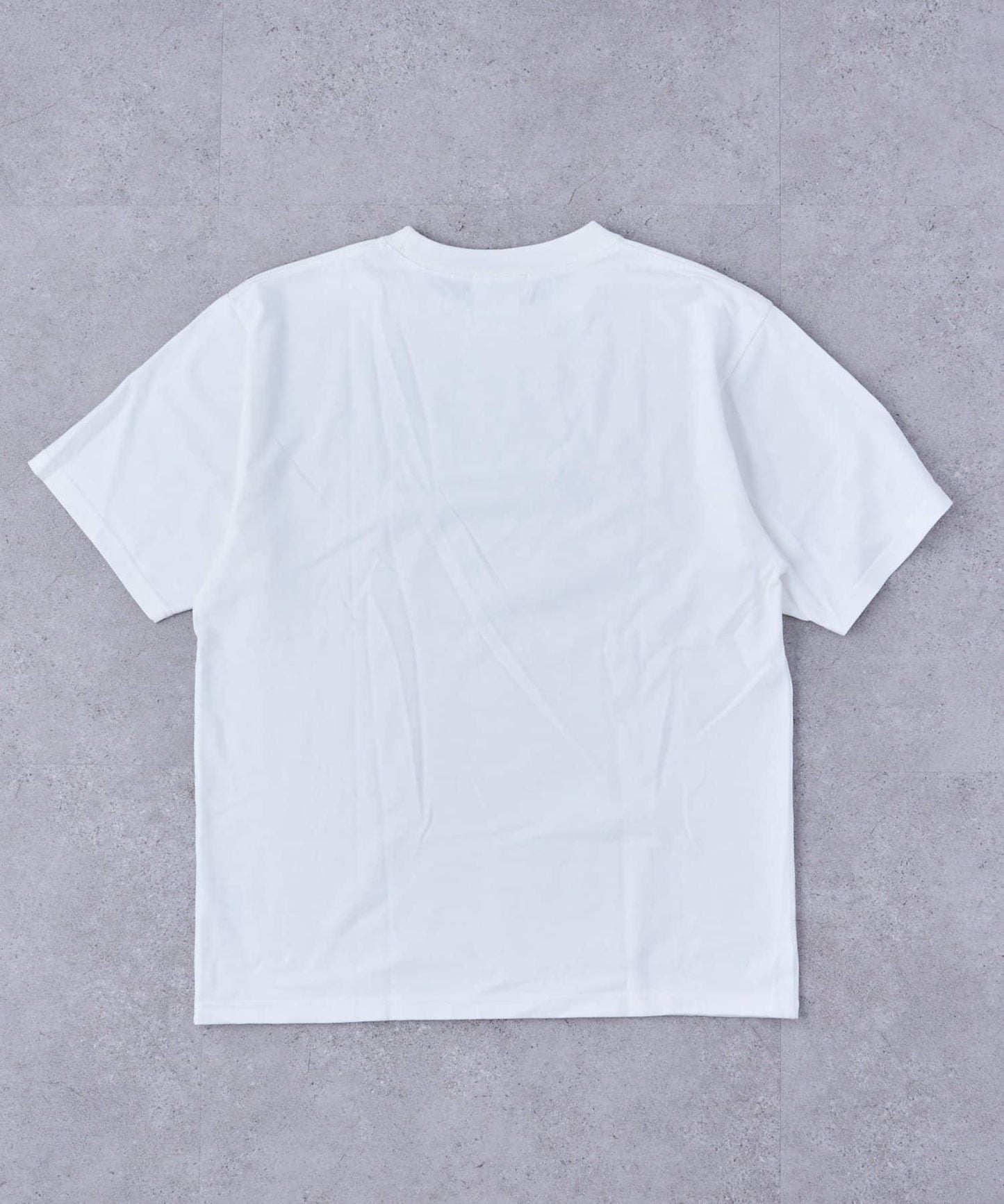 中性款 大碼可選 立體文字logo TEE