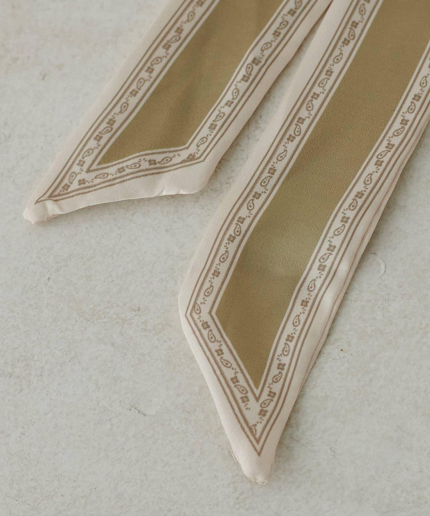 附絲巾裝飾 內含收納袋 包袋