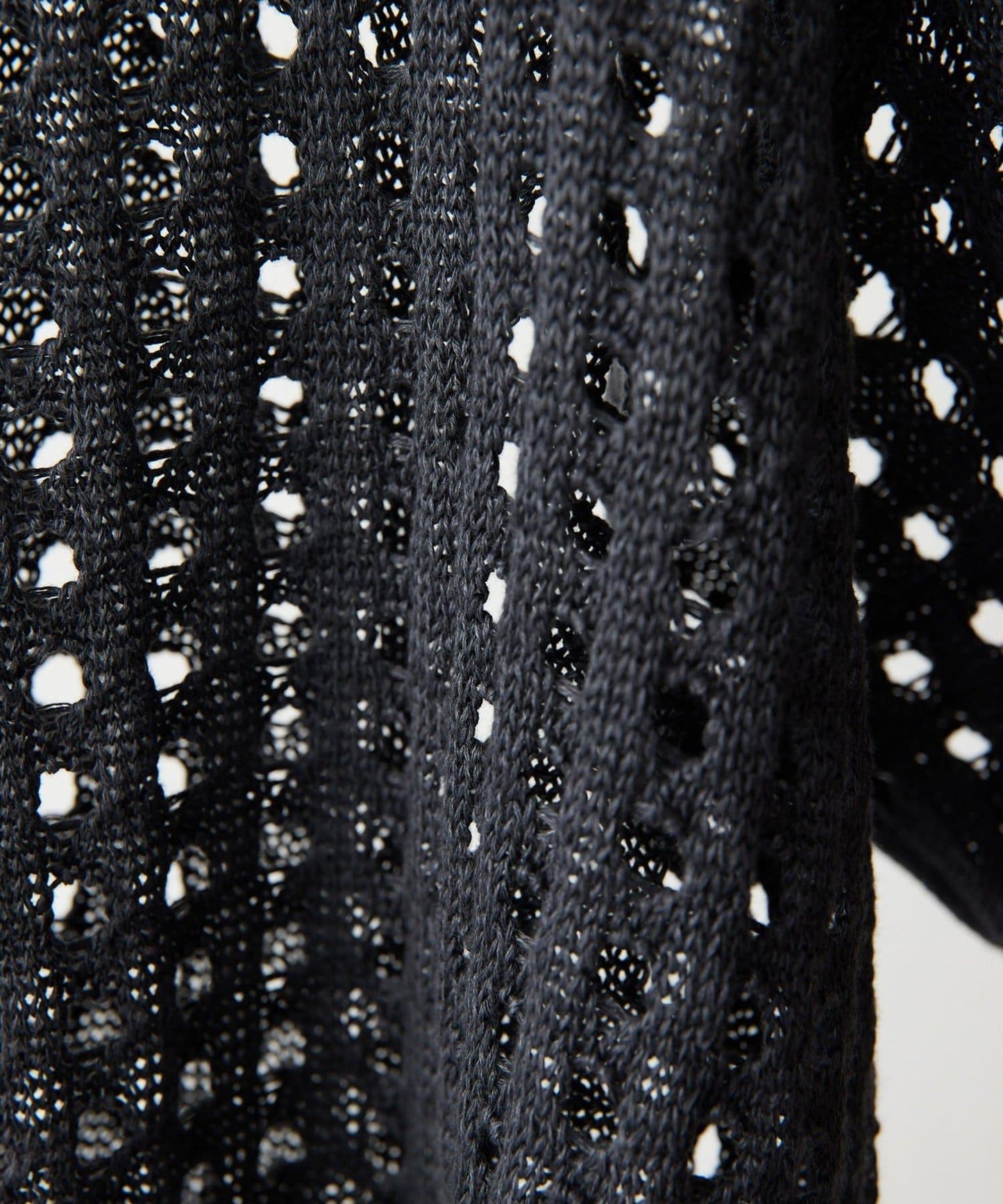 Drawing Numbers 鏤空針織上衣