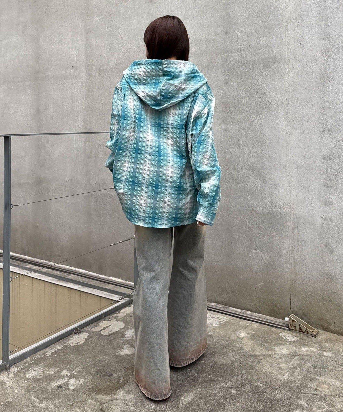 格紋泡泡紗 帶帽襯衫