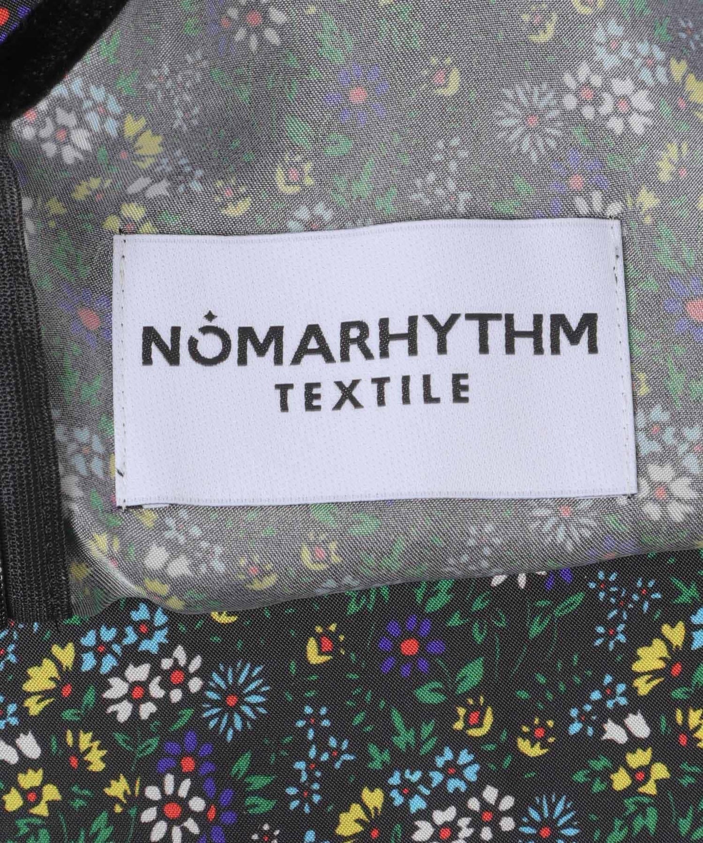 NOMARHYTHM TEXTILE 小碎花吊帶連衣裙