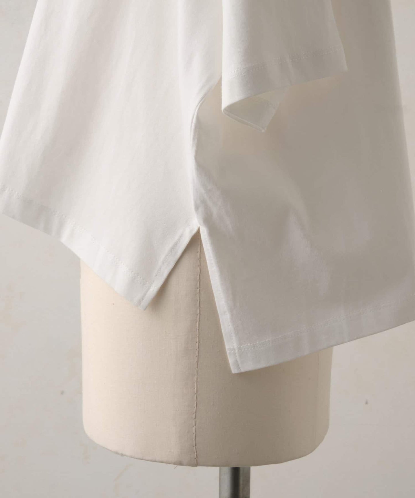 絲光Logo上衣 CS款