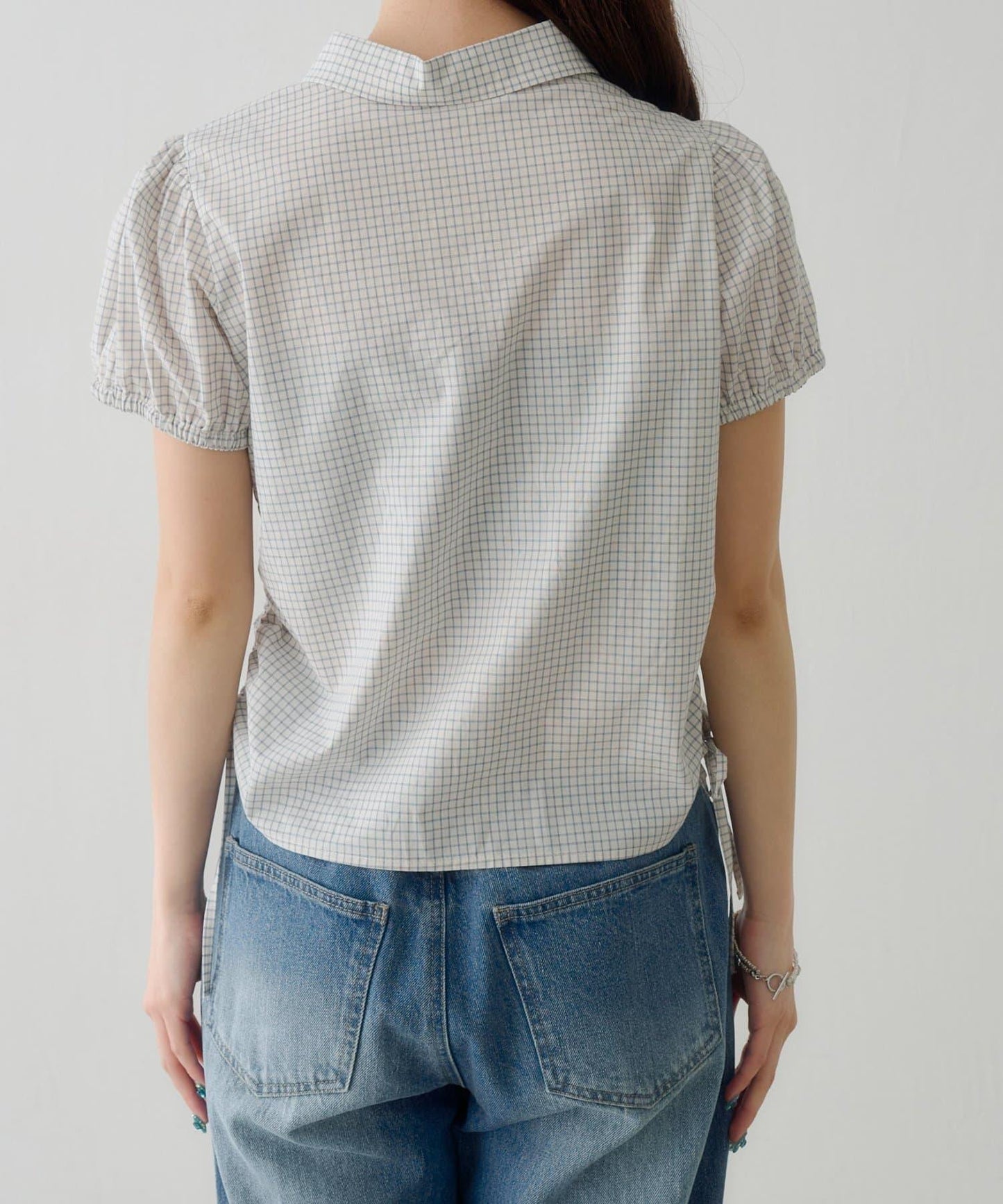 蓬鬆蝴蝶結襯衫