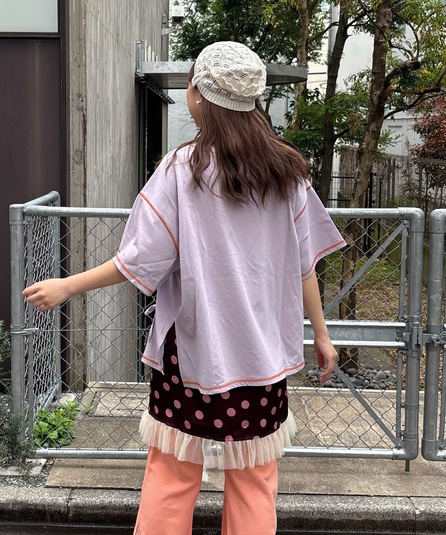 HELLO.SANFRANCISCO/ハローサンフランシスコ 褶襉蝴蝶結印花 短袖T恤