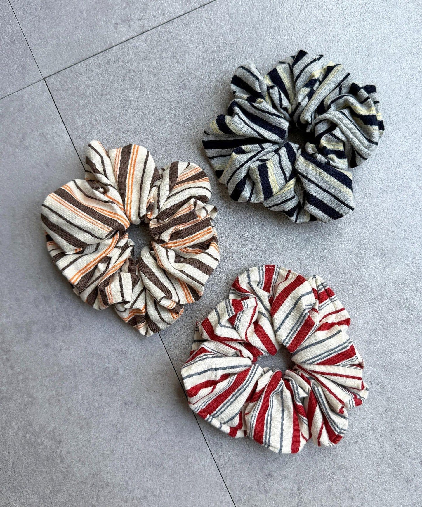 條紋髮圈