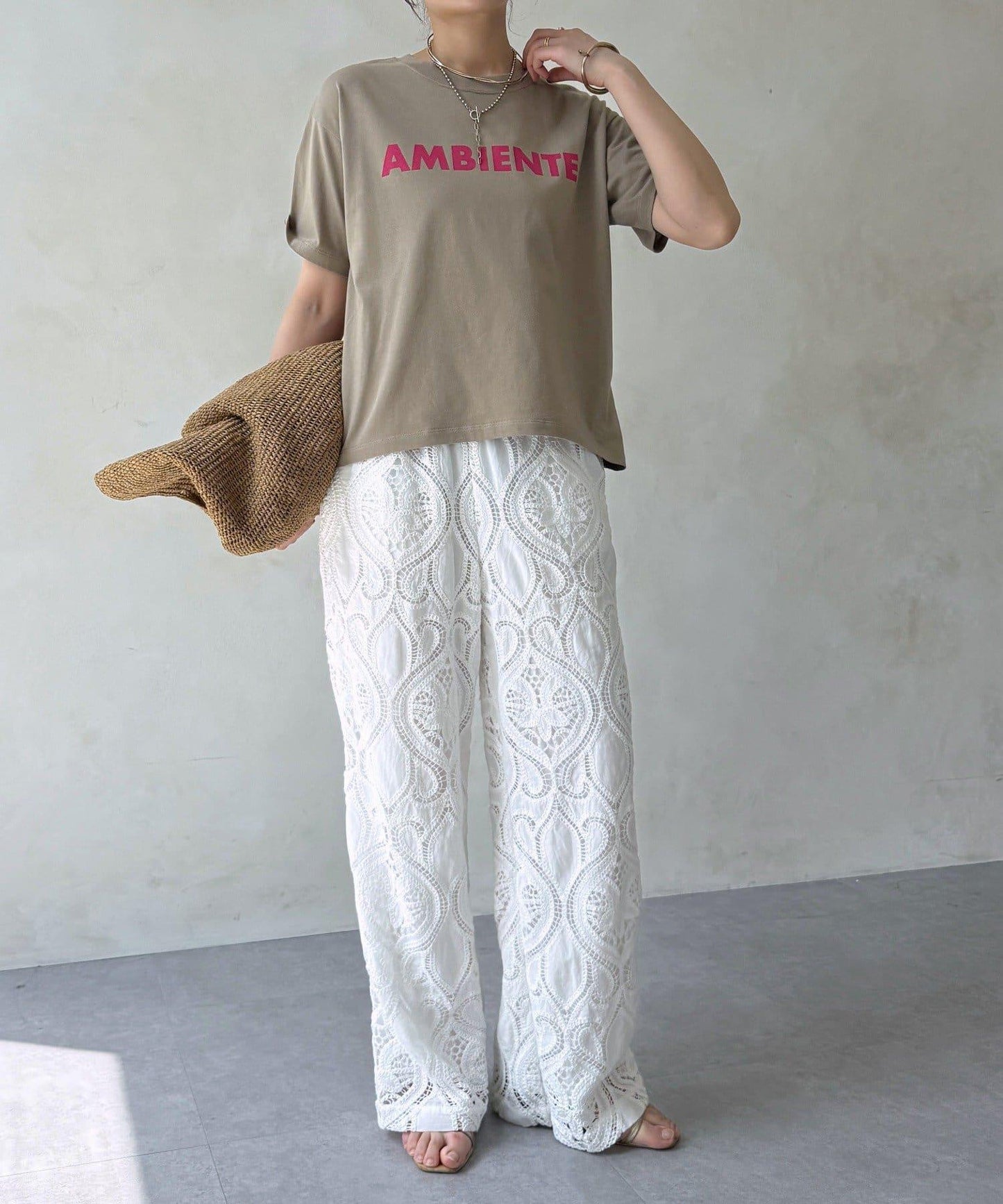 AMBIENTE Logo印花 T恤
